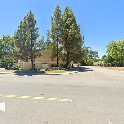 159 Flag Way, Paso Robles, CA 93446