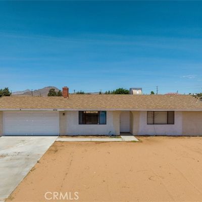 16712 Pauhaska Rd, Apple Valley, CA 92307