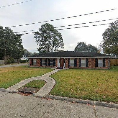 701 Milling Ave, Luling, LA 70070