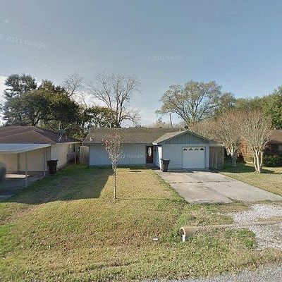 808 S 10 Th St, Nederland, TX 77627