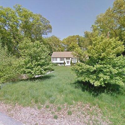 93 Porter St, Whitman, MA 02382