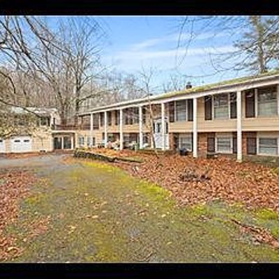 126 Oliver Rd, Bedford, NY 10506