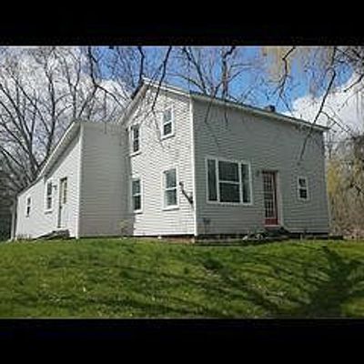 1906 Powderly Rd, Waterloo, NY 13165