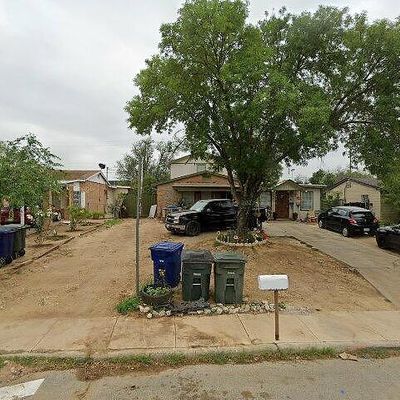 2109 E Montgomery St, Laredo, TX 78043