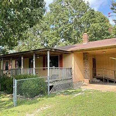 1780 Natural Bridge Rd, Waynesboro, TN 38485