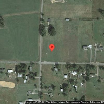 2410 N Davis St, Lavaca, AR 72941