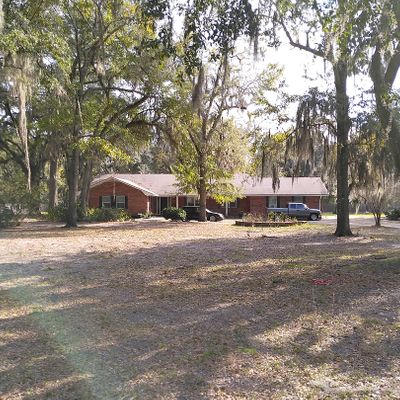 270 Tibet Rd, Allenhurst, GA 31301