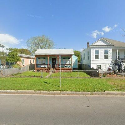 2710 Avenue P, Galveston, TX 77550