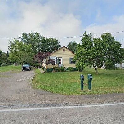 2721 Bullock Rd, Bay City, MI 48708