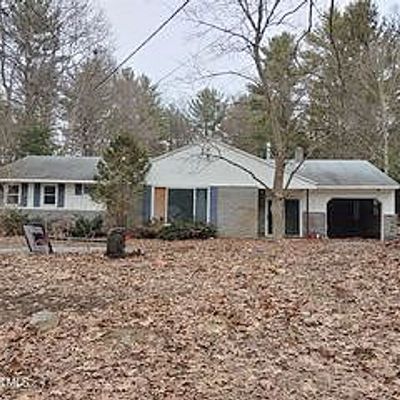 2234 Call St, Lake Luzerne, NY 12846