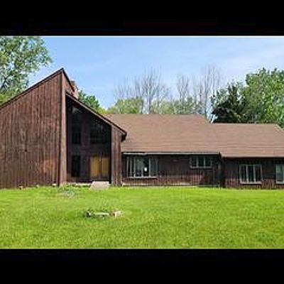 334 Gilmore Rd, Brockport, NY 14420