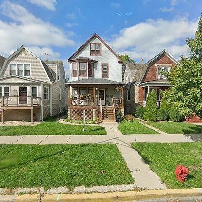 3728 N Saint Louis Ave, Chicago, IL 60618