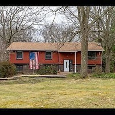 30 Mountain Pass Rd, Hopewell Junction, NY 12533