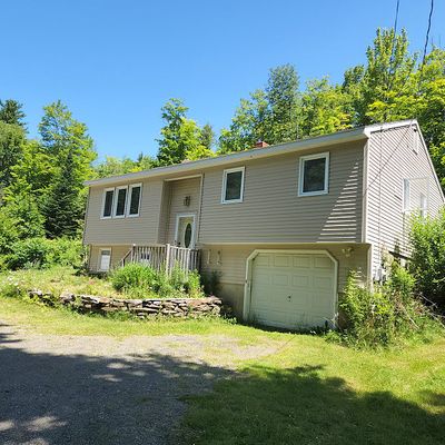 481 Crow Hill Rd, Parkman, ME 04443