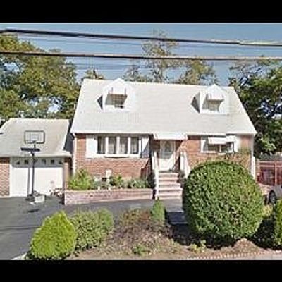 487 Keller Ave, Elmont, NY 11003