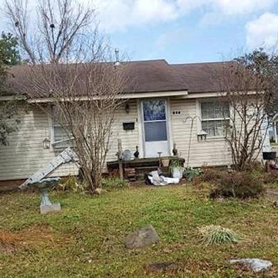 536 Elizabeth St, Natchitoches, LA 71457