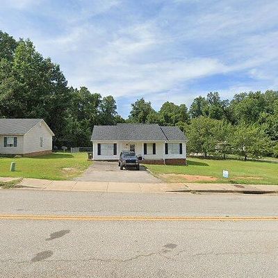 7573 Lone Oak Rd, Spartanburg, SC 29303