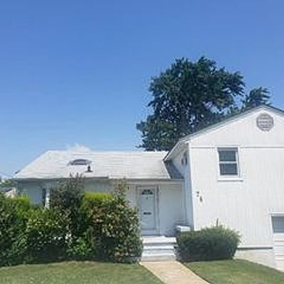 76 Southgate Rd, Valley Stream, NY 11581