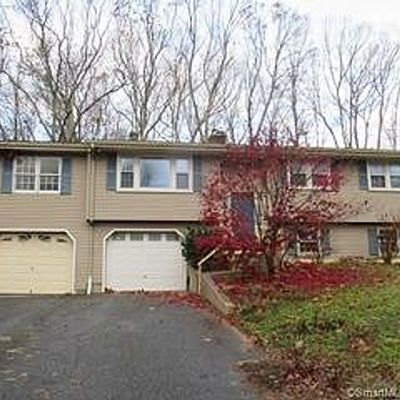 69 Glen Grove Rd, Deep River, CT 06417