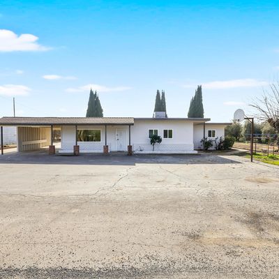 22101 Avenue 252, Lindsay, CA 93247