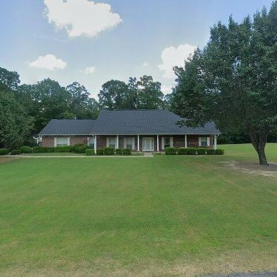 305 Terry Pond Cv, White Hall, AR 71602