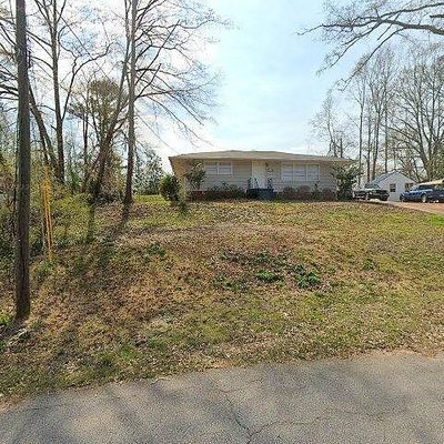 6 Bailey Dr, Newnan, GA 30263