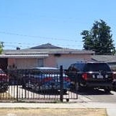 816 Amador Ave, Ontario, CA 91764