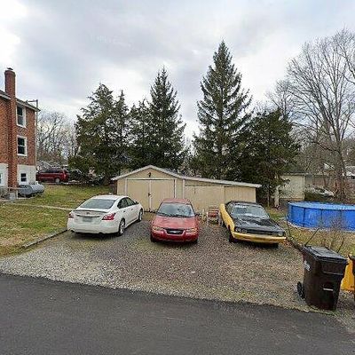 11 2 Nd Ave, Schwenksville, PA 19473