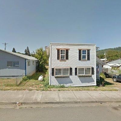 273 Alder St, Yoncalla, OR 97499