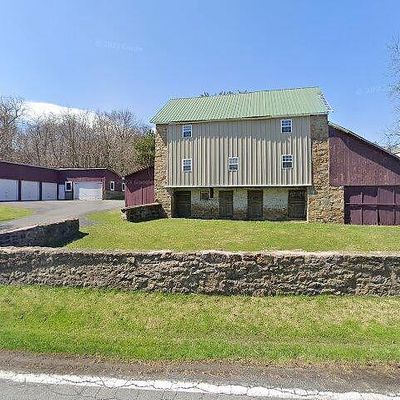 3370 Lower Saucon Rd, Hellertown, PA 18055