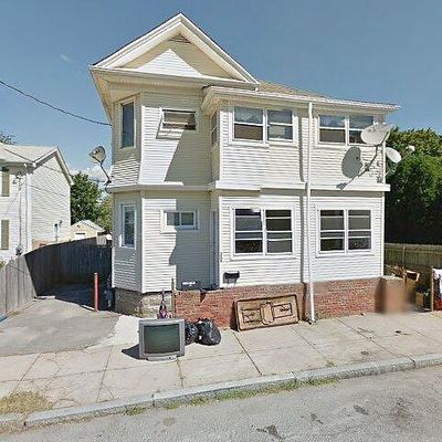 306 Caroline St, Fall River, MA 02721