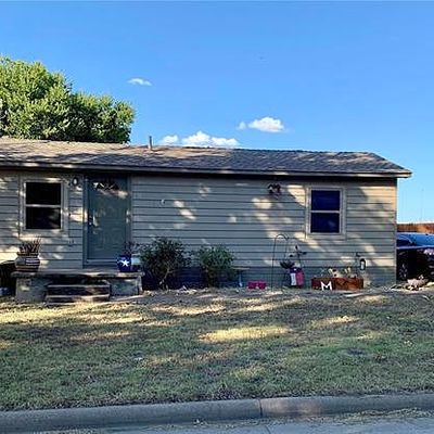 307 Perry Ave, Waxahachie, TX 75165