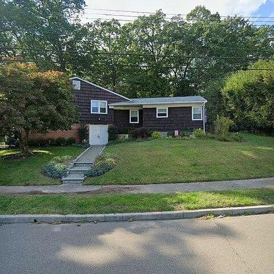 65 Byron Pl, New Haven, CT 06515