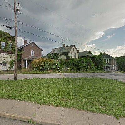 511 Rostraver St, Monessen, PA 15062