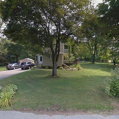 25 Lyman St, North Attleboro, MA 02760