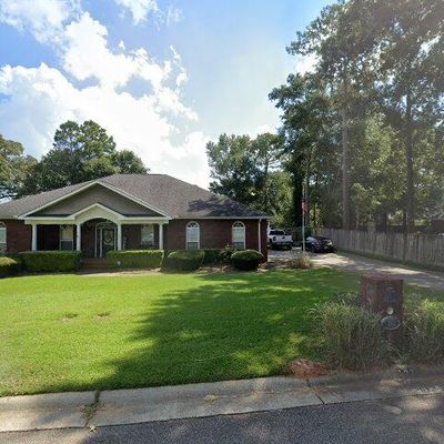 102 Wentworth Dr, Enterprise, AL 36330