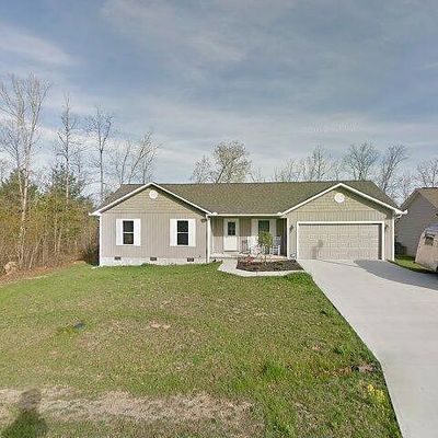 1037 Ackia Dr, Crossville, TN 38572