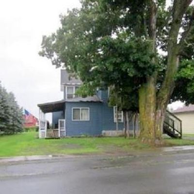 105 St Lawrence Ave E, Brownville, NY 13615