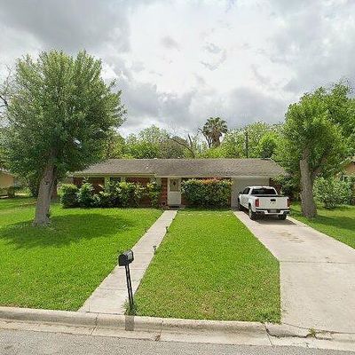 1319 Mockingbird Ln, Seguin, TX 78155