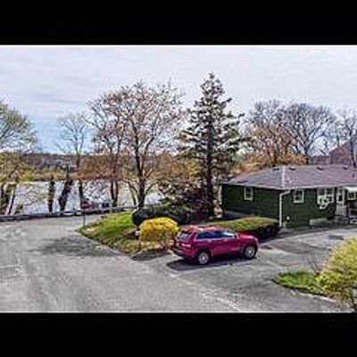 16 Riviera Dr, Mastic, NY 11950