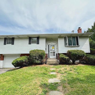 1601 W Fern St, Coal Township, PA 17866