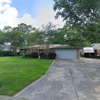 2500 Holiday Dr, Gautier, MS 39553