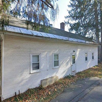 26 High St, Haydenville, MA 01039