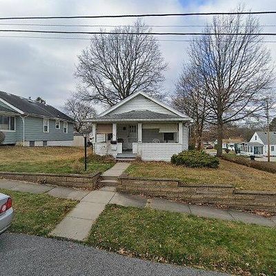 2148 Brace Pl, Cuyahoga Falls, OH 44221