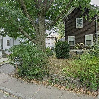 33 Oakland Rd, Brookline, MA 02445