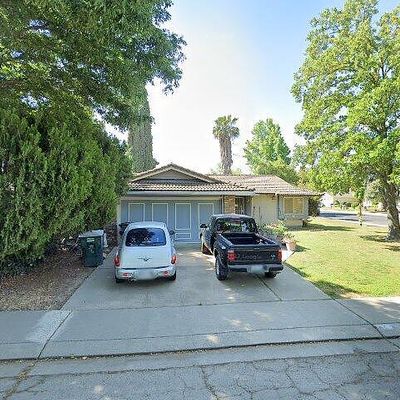 3328 Smokehouse Ave, Modesto, CA 95356