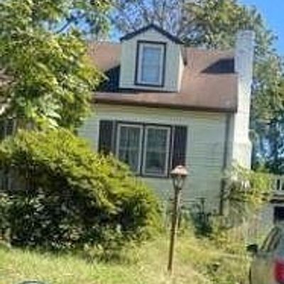 2919 Eagleville Rd, Norristown, PA 19403