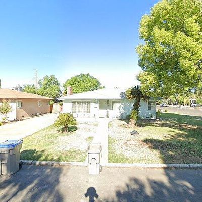 2933 N Rowell Ave, Fresno, CA 93703