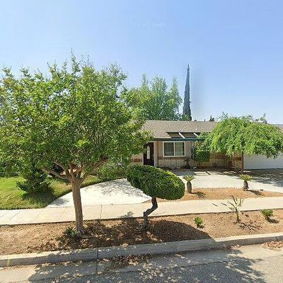 415 N Minnewawa Ave, Fresno, CA 93727