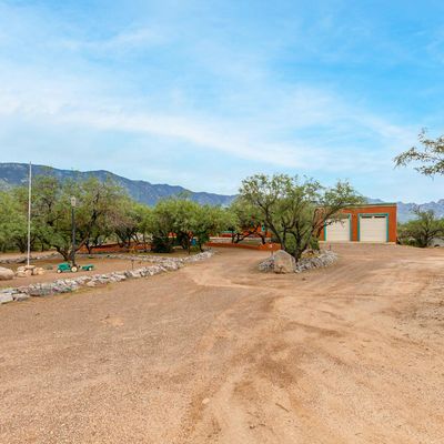 5300 E Wolfer Dr, Tucson, AZ 85739